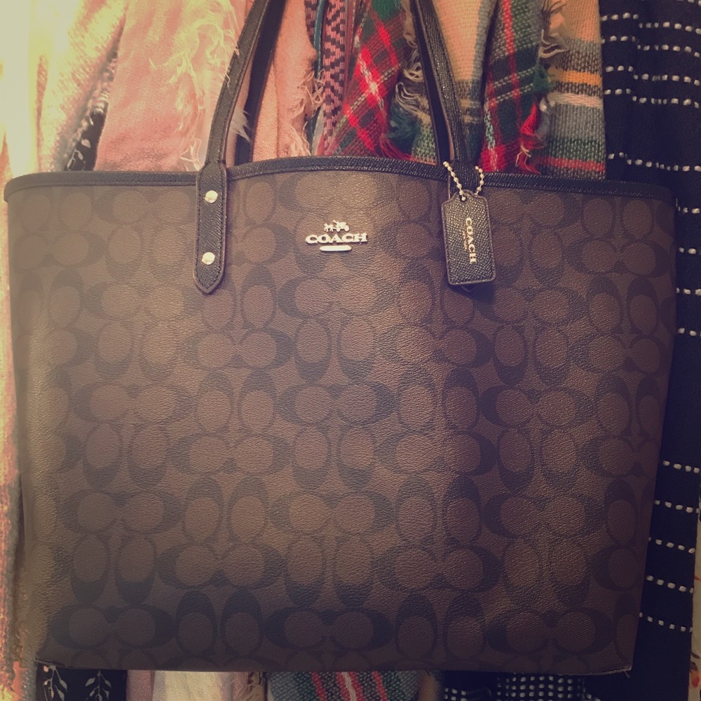 Coach Tote